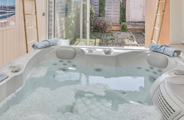 Villa LS - Agréable Villa avec piscine et jacuzzi