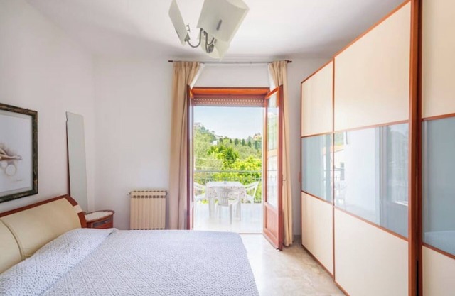 Villa 'Lucia' with Shared Terrace and Wi-Fi