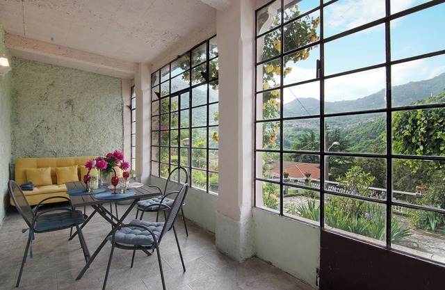 Villa "Luxury Oleandra" with Private Pool, Big Garden and Barbecue