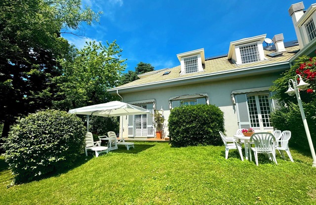 Villa Margherita - Luxurious Villa in Italian Countryside