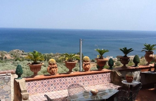 Villa Maruzza one kilometer from the sea