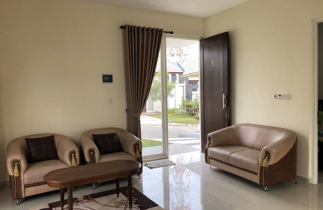 Villa metro (close with alun alun batu city, jatim park, flower garden)