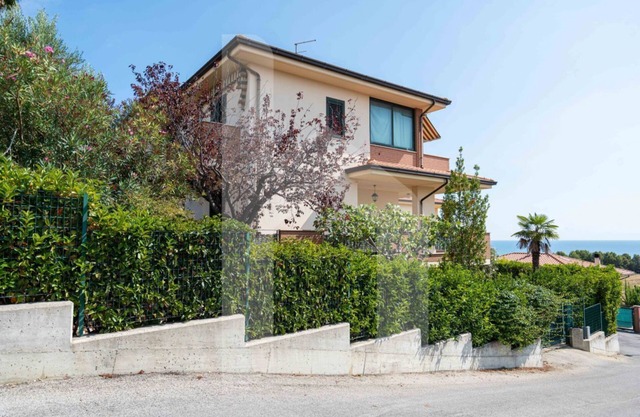 Villa Mila with beautiful sea view