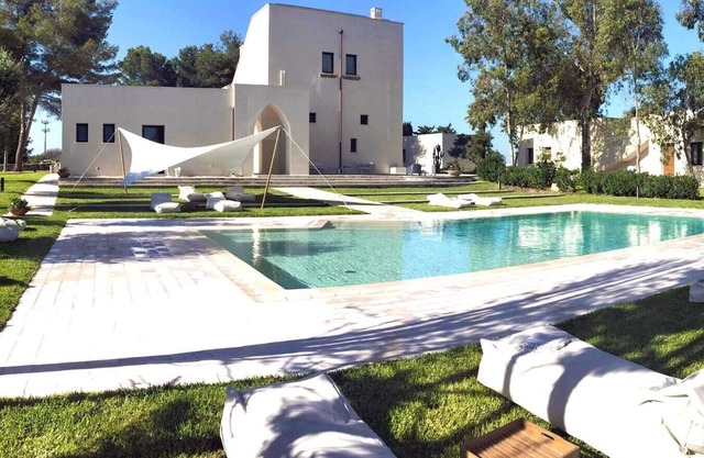 Villa Mona - Luxury villa close to sea