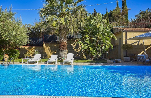 Villa Natino with private swimming pool and garden