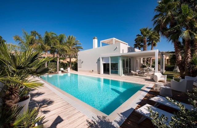 Villa Norma - Three Bedroom Villa, Sleeps 5