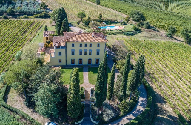 Villa Palazzaccio 26, Emma Villas