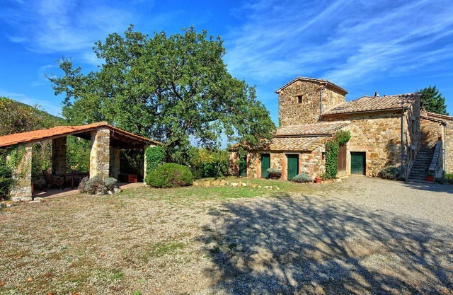 Villa Palazzone - Country House with swimming pool in Orcia Valley, Tuscany