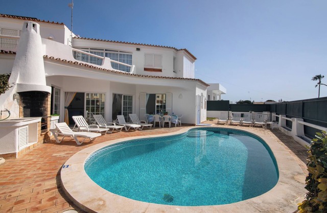 Villa 'Rebelo' with Private Pool, Private Garden and Wi-Fi