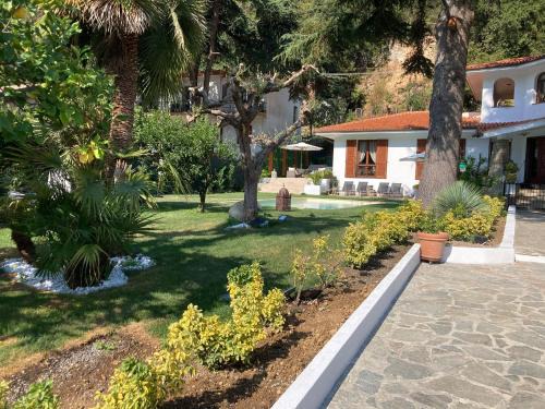 VILLA ROMA Resort