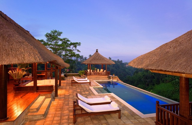 Villa Santai Ubud - 4 Bedroom Private & Luxurious Villa with Dramtic Vistas