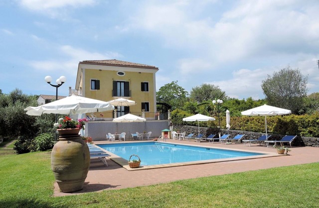 Villa Sciare Modò - view Etna and sea view near Catania