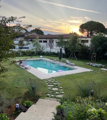 Villa Taccetti - Appartamento "La Torretta" in Villa del Settecento con piscina