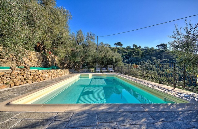 Villa ù Pantan for 7 people, with air conditioning and private pool