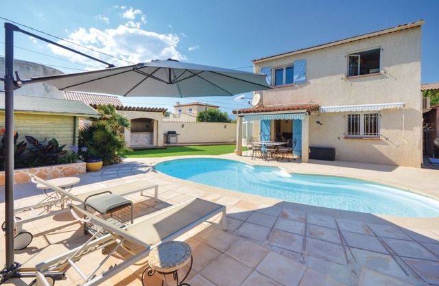 VILLA WITH ANTIBES POOL