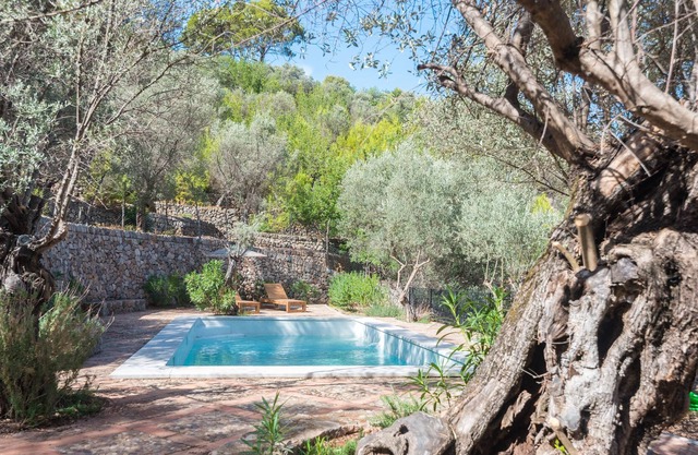 Villa with pool