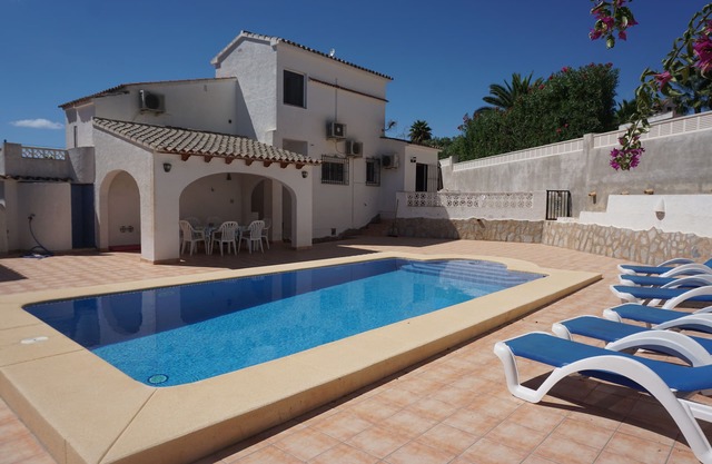 Villa with pool near the beach