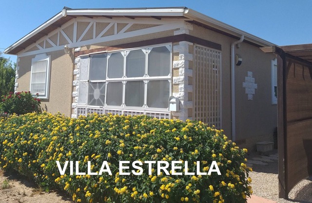 Villa with Private Pool in the Tranquility of the Field