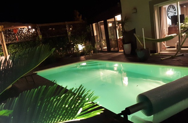 VILLA WITH PRIVATE SWIMMING POOL 6 PEOPLE NEAR VALRAS