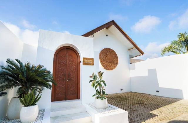 Villa Yasmine Althea Uluwatu. 3BR Villa with private pool & butler near Bingin