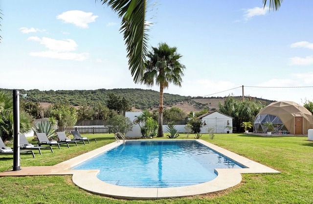 VillaLaLuna"LaCasa" with Pool, Terrace, Garden & Wi-Fi