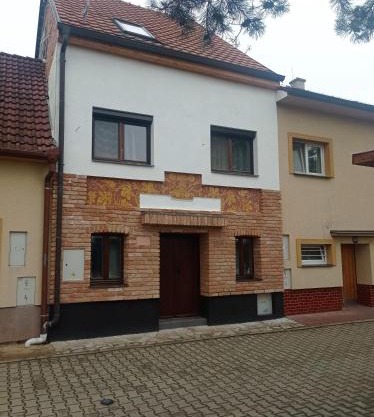 Vinný sklípek u Dědy