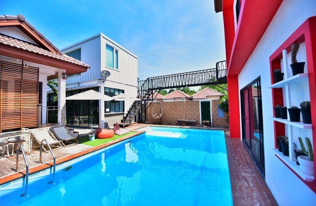 Virawan pool kohlarn วิราวัน พูล รีสอร์ท ที่พักเกาะล้าน
