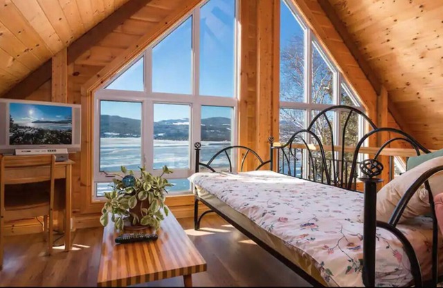 Vue incroyable sur le fleuve! Avec SPA