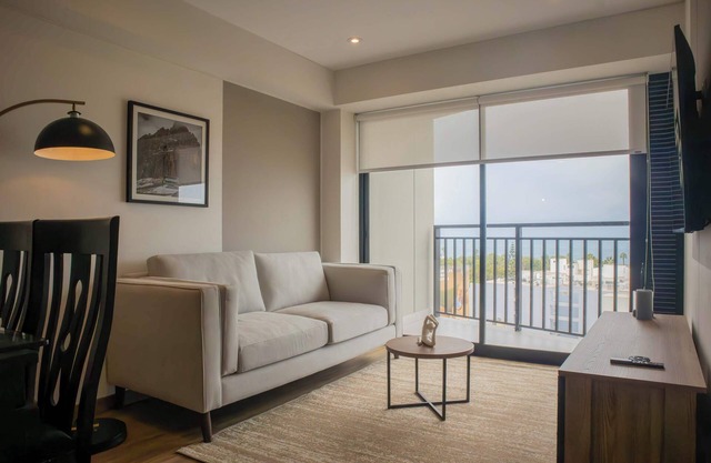 w* | Beautiful 3BR w/Balcony in San Isidro