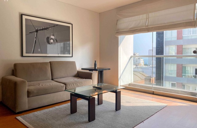 w* | Charming 2BR in Miraflores