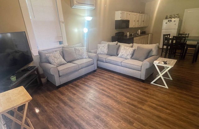 Waco Charm: A Petite Getaway