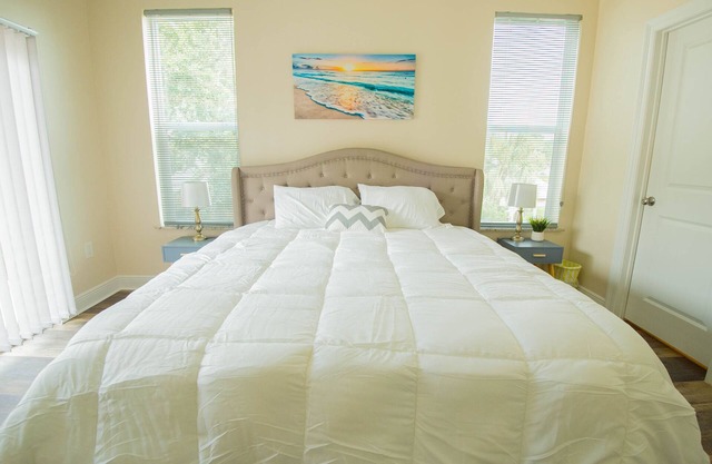 🔥 WALK 2 BEACH ❤️| SLEEPS 4 W/W+D +NEAR CASINOS