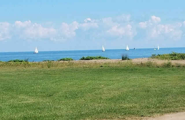 Walk out the door, walk onto the beach!