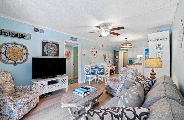 Walk to Coligny Beach Park: Family-Friendly Villa