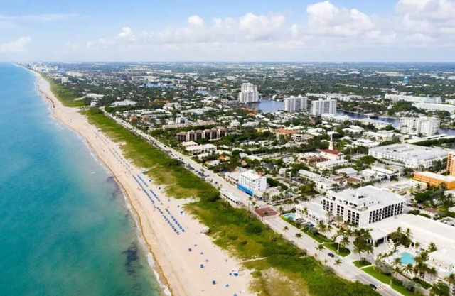 Walk to Everything – 3 Cozy Delray Units Near Beach, Cafés, and Galleries