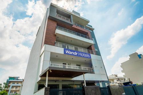 Wandr Hotel Medicity Gurugram, Near Medanta Hospital