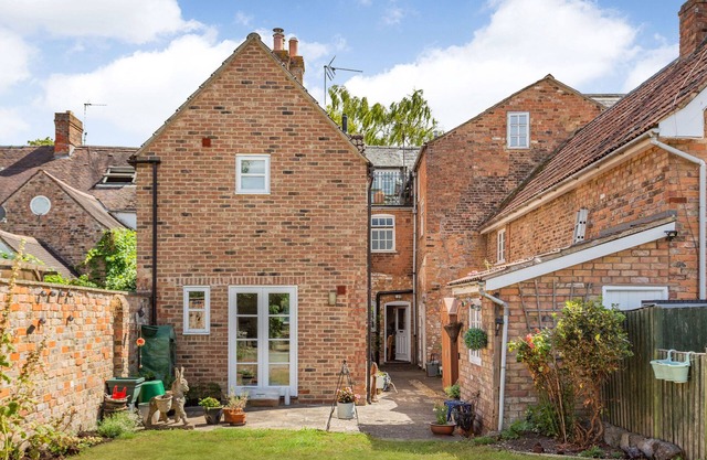 Wards Court 2