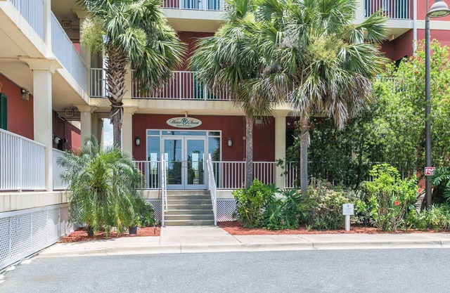 Water Street Hotel & Marina, an Ascend Collection Hotel