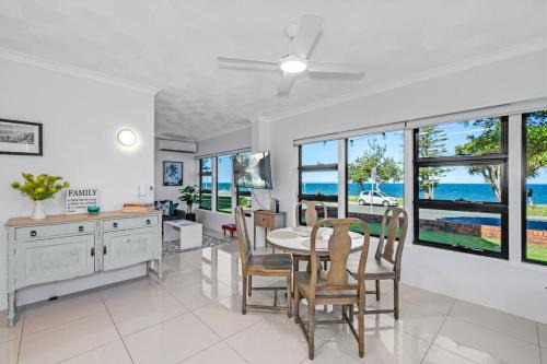Waterfront Bliss in Margate - 30 min from Brisbane