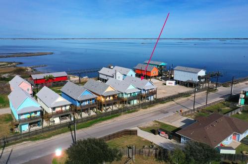 Waterfront Shared Pool w Bay Views Boat Dock Oscars Lodge by AvantStay