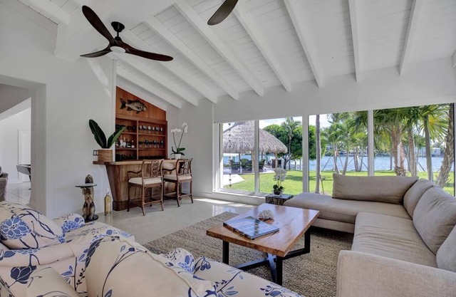 Waterfront. The Sapodilla House. Islamorada Family Estate Home.