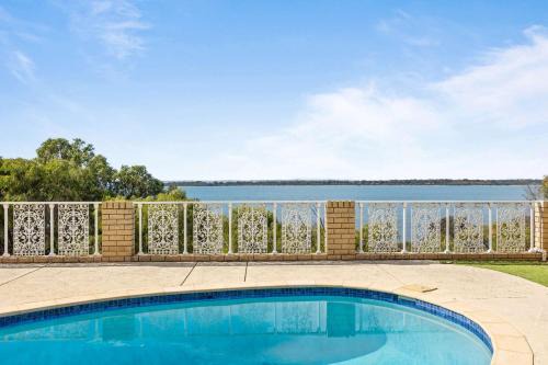 Waterfront Wonder in Dawesville