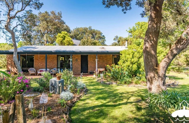 Wattle Haven Stay 3 Pay 2 Sept to Oct