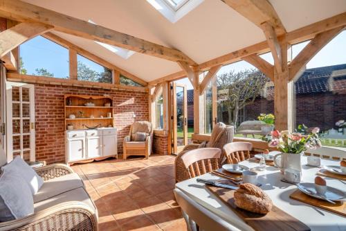 Watts Cottage