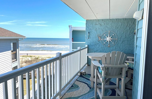 Waves for Days: Oceanfront Condo w/Pool Access