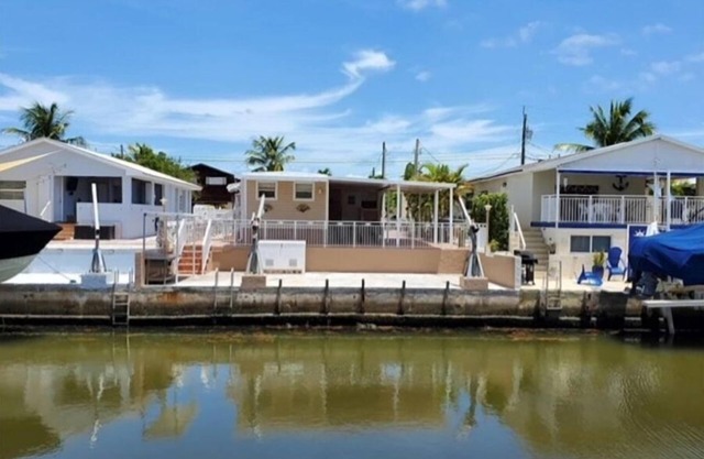 Welcome to Cayo Ed’s