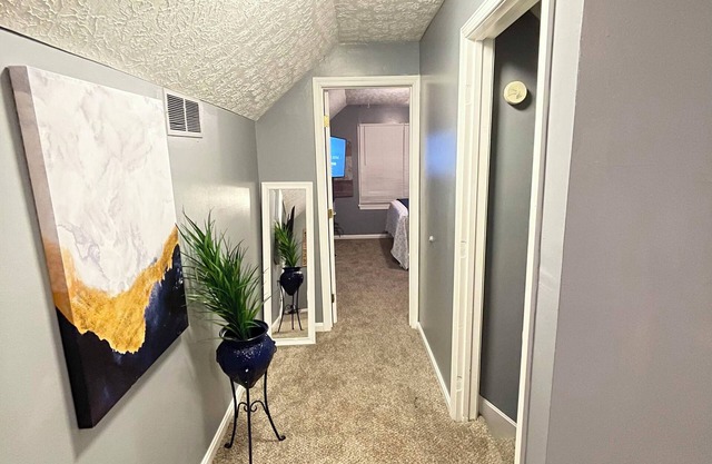 Welcome to Cheerful House