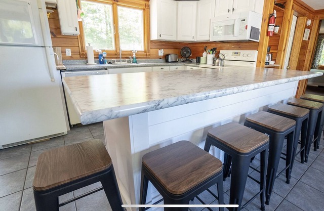Welcome to the Sand Bar! Friday-Friday Weekly Rental