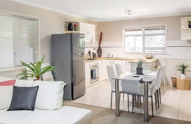 Welcome to this beautiful 3BR property in the heart of Bracken Ridge, QLD!
