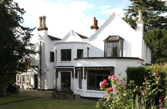 West End Lodge